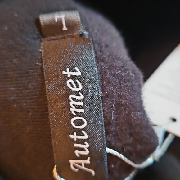 Black Half-Zip Women's Top Size Largw - Picture 5 of 6